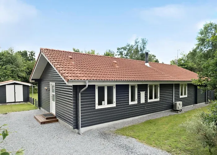 3 Bedroom Beautiful In *
